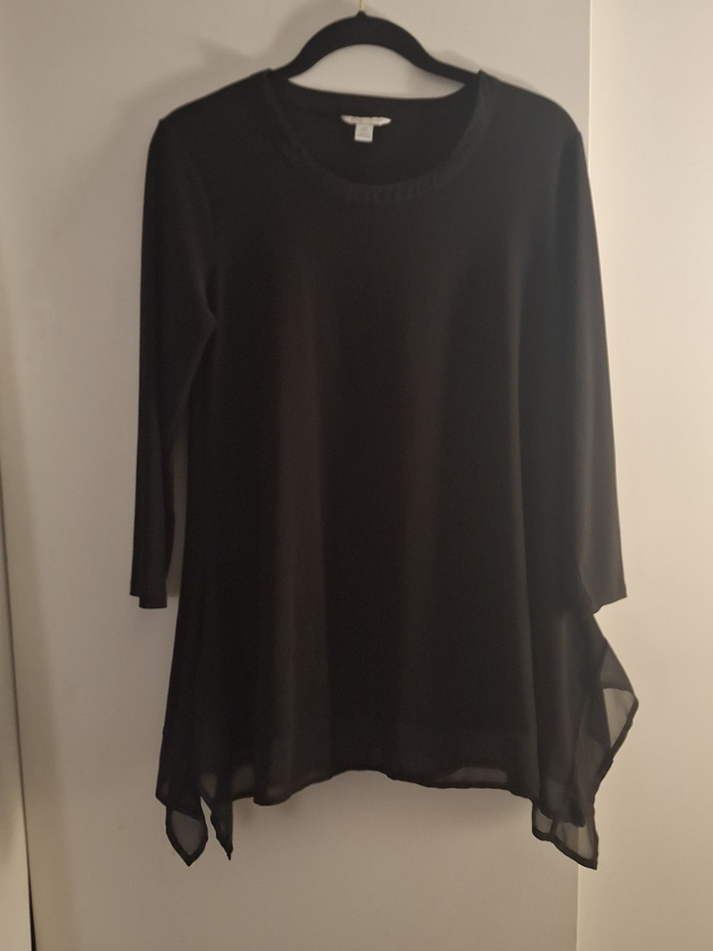 Cato Black Chiffon-Hem Women's Top